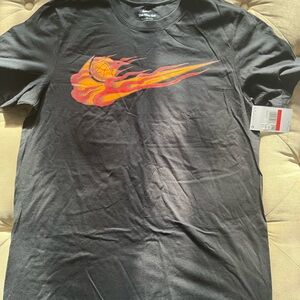 Mens Nike t-shirt size large